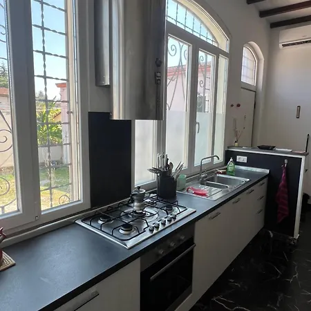Apartment Q-essence - Lucca